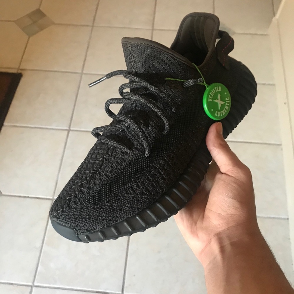Yeezy V2 Black Statics